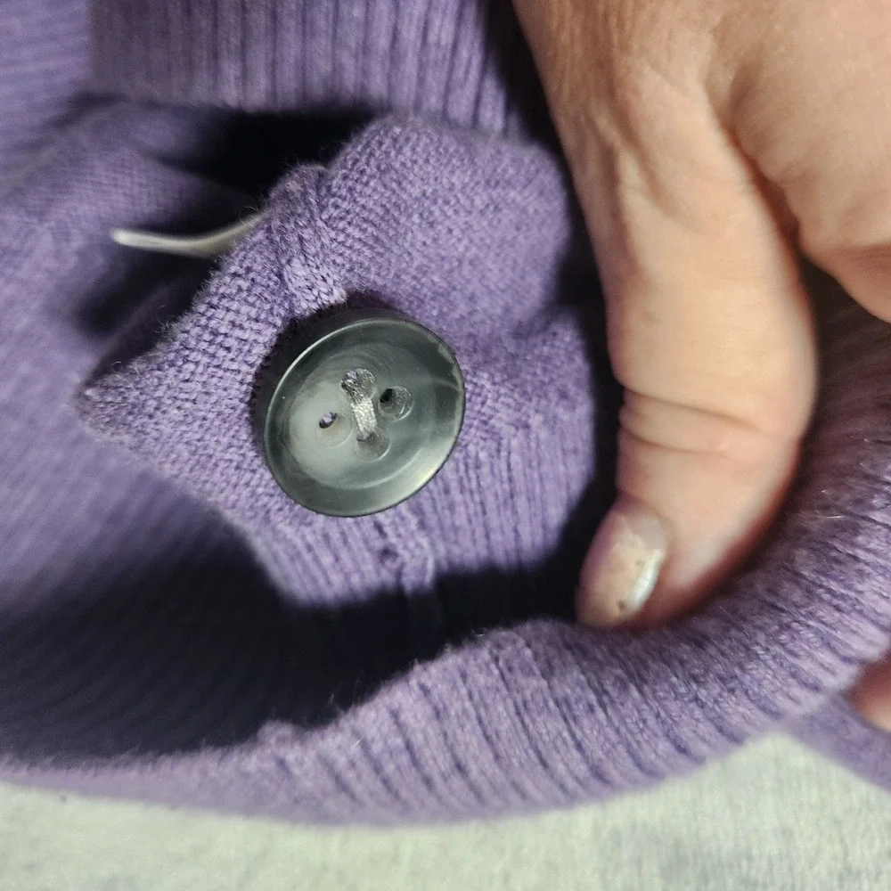Banana Republic Sweater Mens‎ Medium Purple Cotton Cashmere Henley Pullover